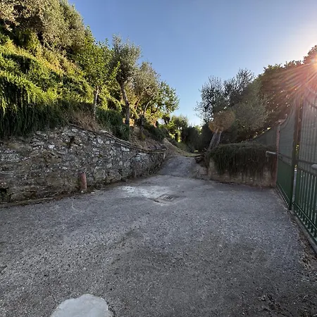 Casa Vista - View & Garden - Italywego شقة *